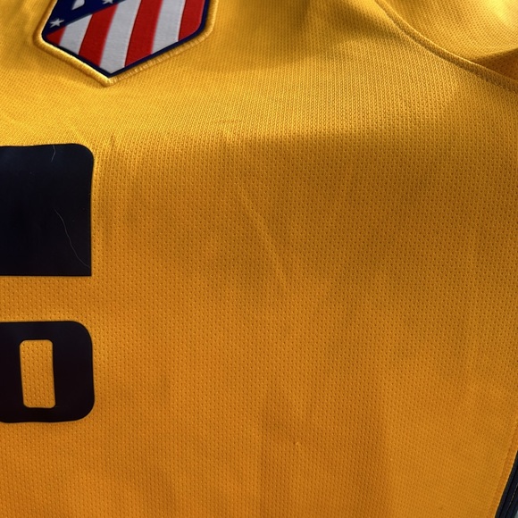 Atletico Madrid 2017 Away Jersey - Picture 13 of 14
